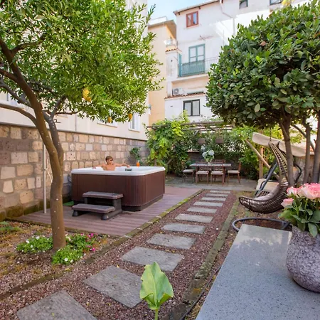 - Terrazza Tasso Apartment