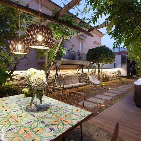 - Terrazza Tasso Sorrento
